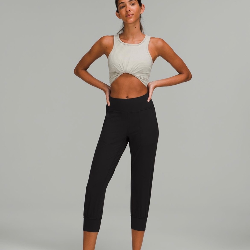 Lululemon Align HR jogger crop